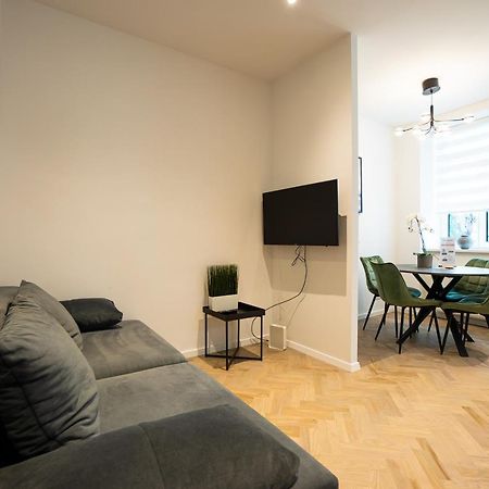 Brand-New Apartment In The 17Th District Of Vienna Exterior photo