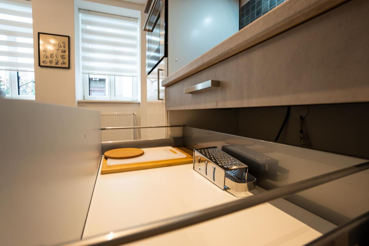 Brand-New Apartment In The 17Th District Of Vienna Exterior photo