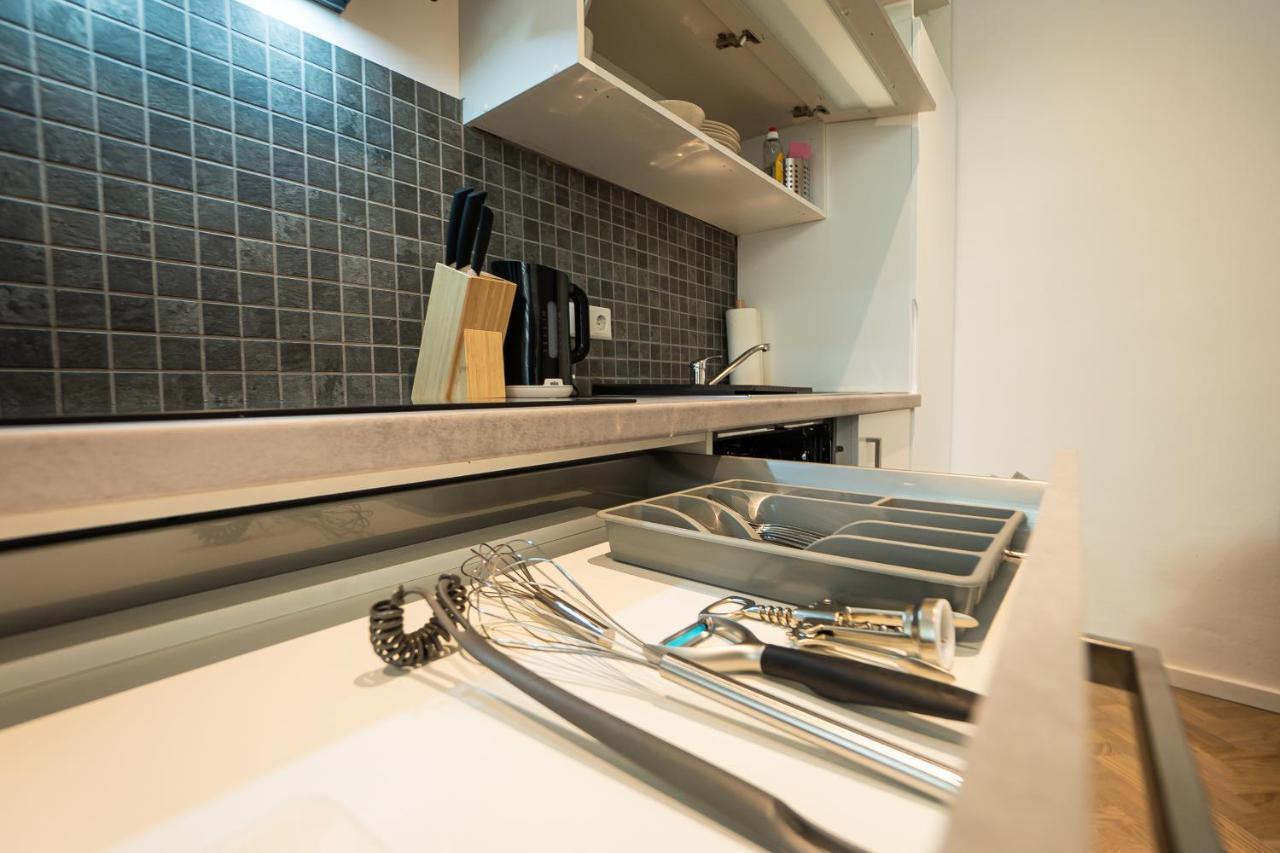 Brand-New Apartment In The 17Th District Of Vienna Exterior photo